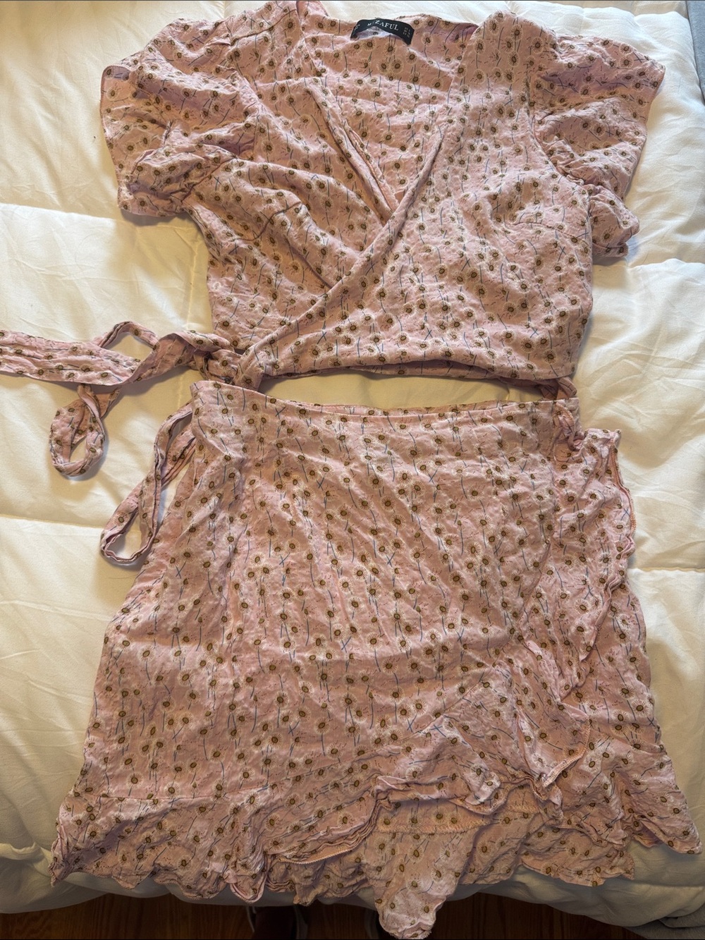 Zaful Pink Floral Two-Piece Wrap Skirt Set